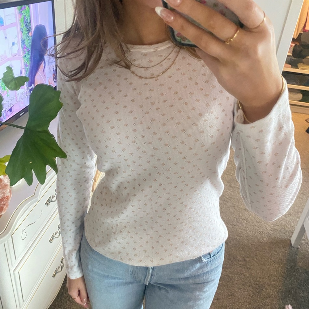 Brandy Melville White Long Sleeve Tee